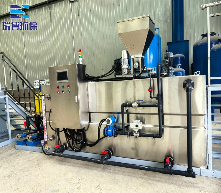 工業(yè)污水處理加藥裝置